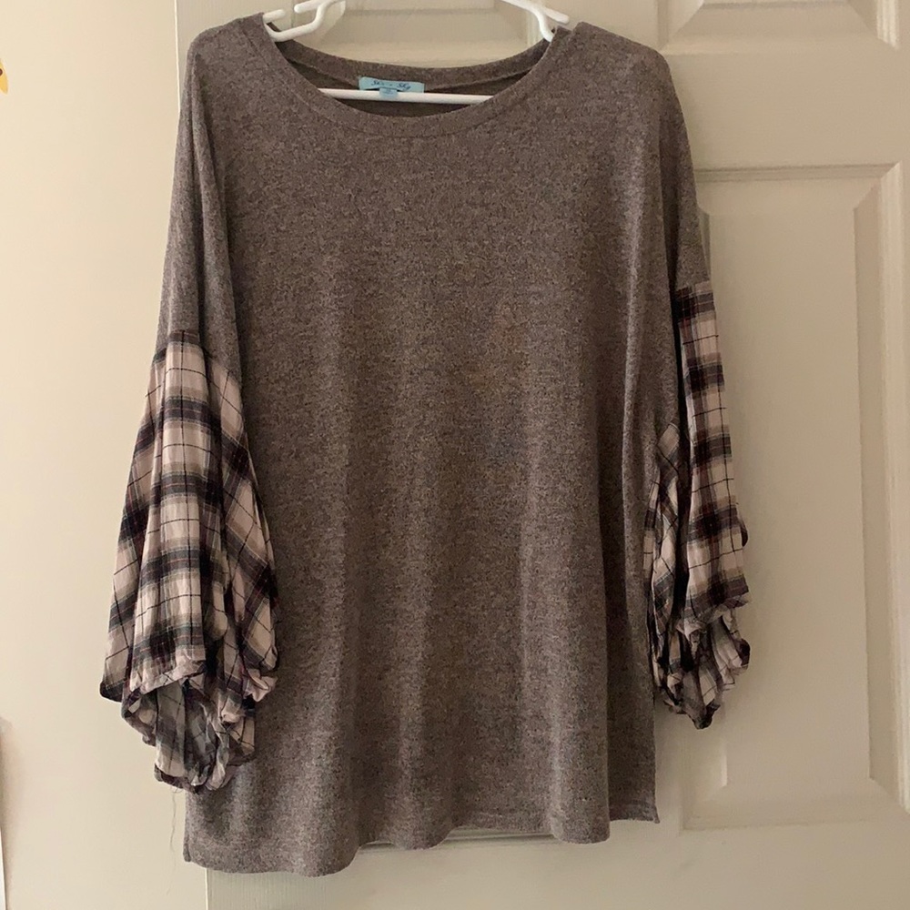 Fun sweater for fall or winter!